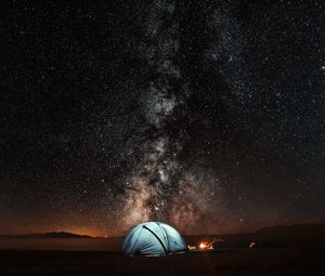 Превью обои палатка, звездное небо, ночь, туризм