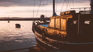 Превью обои парусная лодка, закат, море