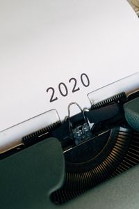 Превью обои печатная машинка, 2020, надпись