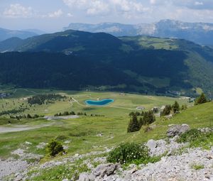 Превью обои пейзаж, долина, пруд, озеро