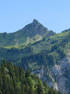Превью обои пейзаж, горы, скалы, деревья, небо