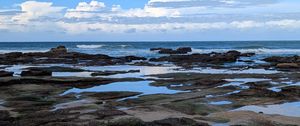 Превью обои пейзаж, море, камни, берег