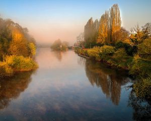 Превью обои пейзаж, река, деревья, отражени, природа, осень