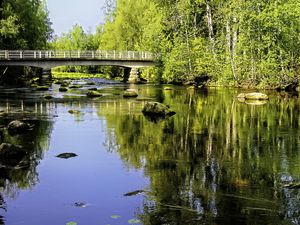 Превью обои пейзаж, река, мост, камни, деревья, отражение, природа