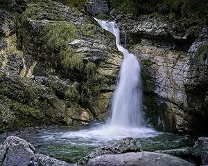 Превью обои пейзаж, водопад, вода, скалы, природа
