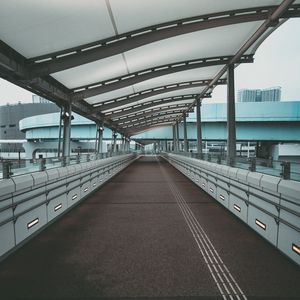 Превью обои переход, здания, архитектура, городской
