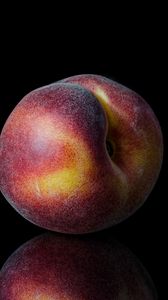 Превью обои персик, фрукт, темный фон, отражение