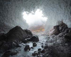 Превью обои пещера, камни, лед, ручей, замерзший