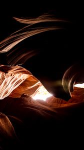 Превью обои пещера, каньон, рельеф, темный, свет