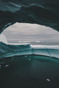 Превью обои пещера, море, лед, айсберг, природа