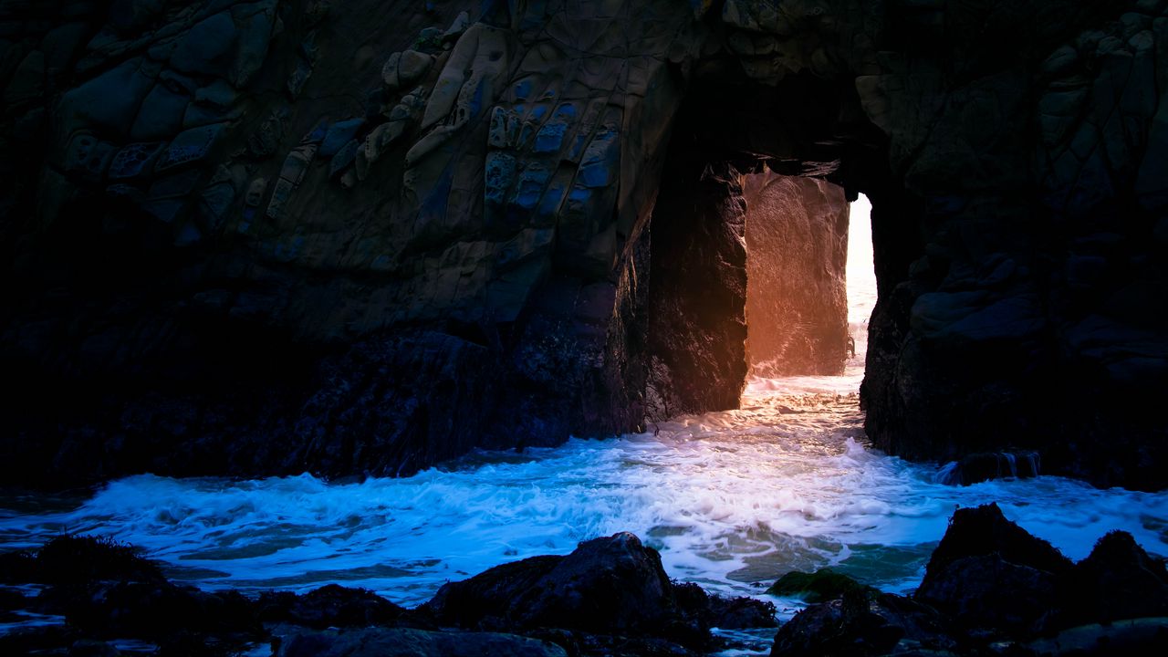 Обои пещера, скала, свет, вода, камни