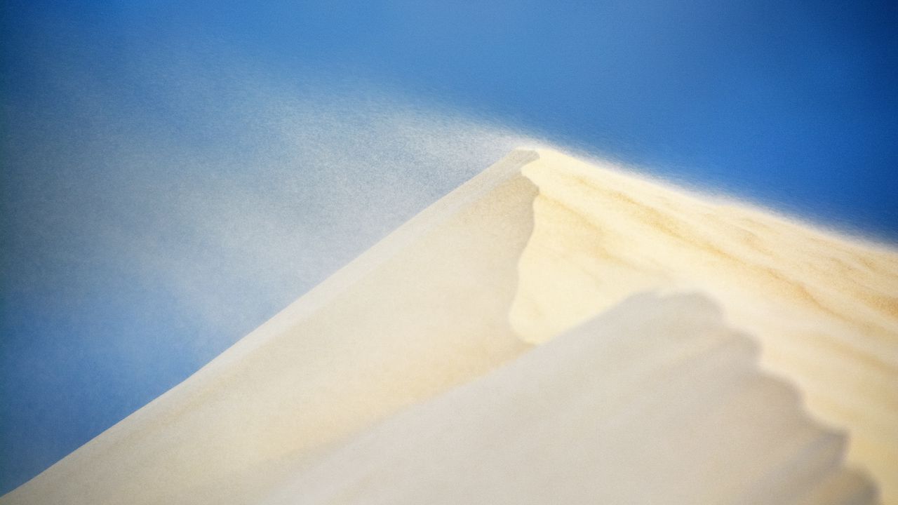 Обои песок, пустыня, барханы, ветер