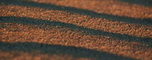 Превью обои песок, волны, поверхность, макро, коричневый