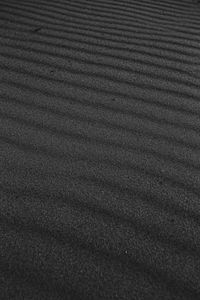 Превью обои песок, волны, поверхность, серый