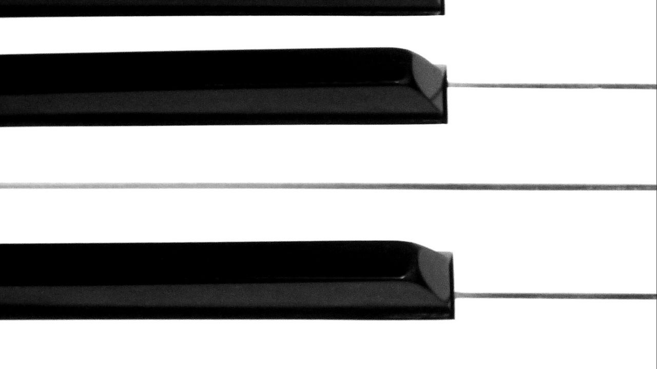 Обои пианино, клавиши, черно-белый, музыка, макро