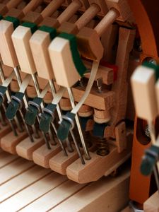 Превью обои пианино, клавиши, макро, деревянный