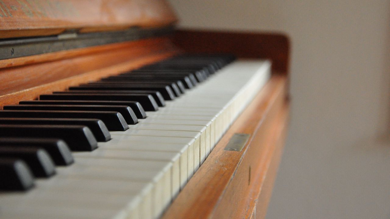 Обои пианино, клавиши, музыка, размытие