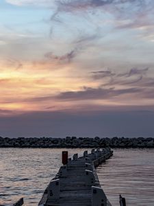 Превью обои пирс, море, камни, горизонт