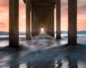 Превью обои пирс, море, волны, столбы, вода