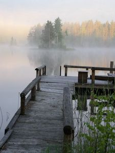 Превью обои пирс, скамейка, озеро, туман, прохлада