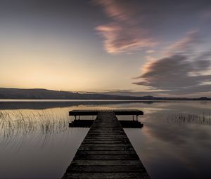 Превью обои пирс, вода, вечер, горизонт