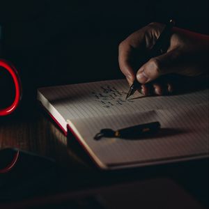 Превью обои письмо, рука, ручка