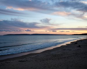 Превью обои пляж, берег, море, сумерки, пейзаж