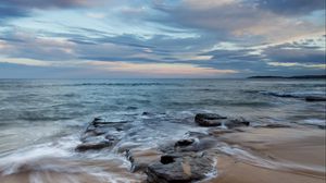Превью обои пляж, море, камни, горизонт, небо