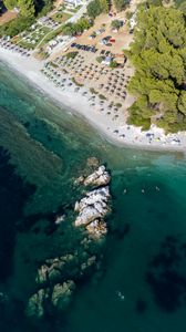 Превью обои пляж, море, скалы, лето, вид сверху