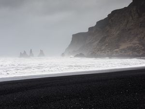 Превью обои пляж, море, туман, скалы, берег, пейзаж