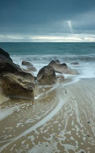 Превью обои пляж, море, волны, камни, природа, пейзаж