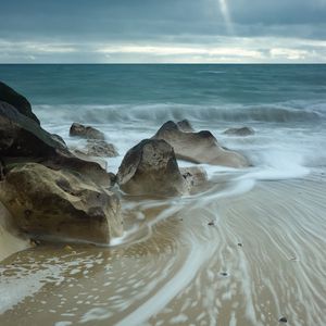 Превью обои пляж, море, волны, камни, природа, пейзаж