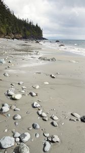Превью обои пляж, песок, камни, море, берег