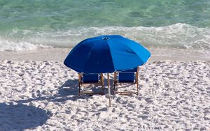 Превью обои пляж, песок, зонт, море, отдых