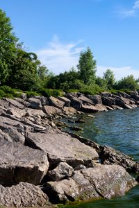 Превью обои побережье, камни, море, вода, пейзаж, природа