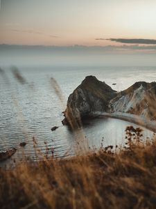 Превью обои побережье, море, скала, пейзаж, вид сверху