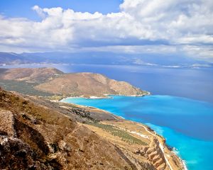 Превью обои побережье, океан, голубая вода, высота, ясно, день