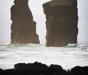 Превью обои побережье, скалы, море, вода