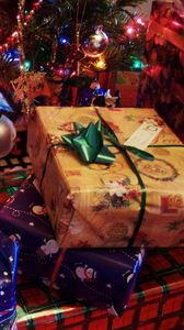 Превью обои подарки, много, елка, праздник, новый год, рождество, настроение