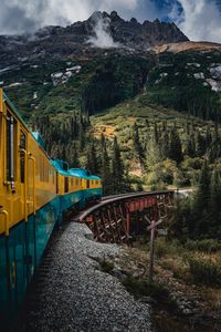 Превью обои поезд, горы, мост, деревья, природа