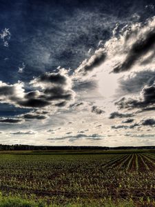 Превью обои поле, пашня, облака, небо, ряды, hdr