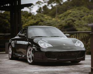 Превью обои porsche 911 carrera 4s, porsche, машина, черный, спорткар, вид спереди