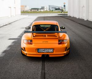 Превью обои porsche 911 gt3 rs, porsche, автомобиль, оранжевый, вид сзади