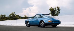 Превью обои porsche 911, porsche, автомобиль, вид сбоку, дорога, синий