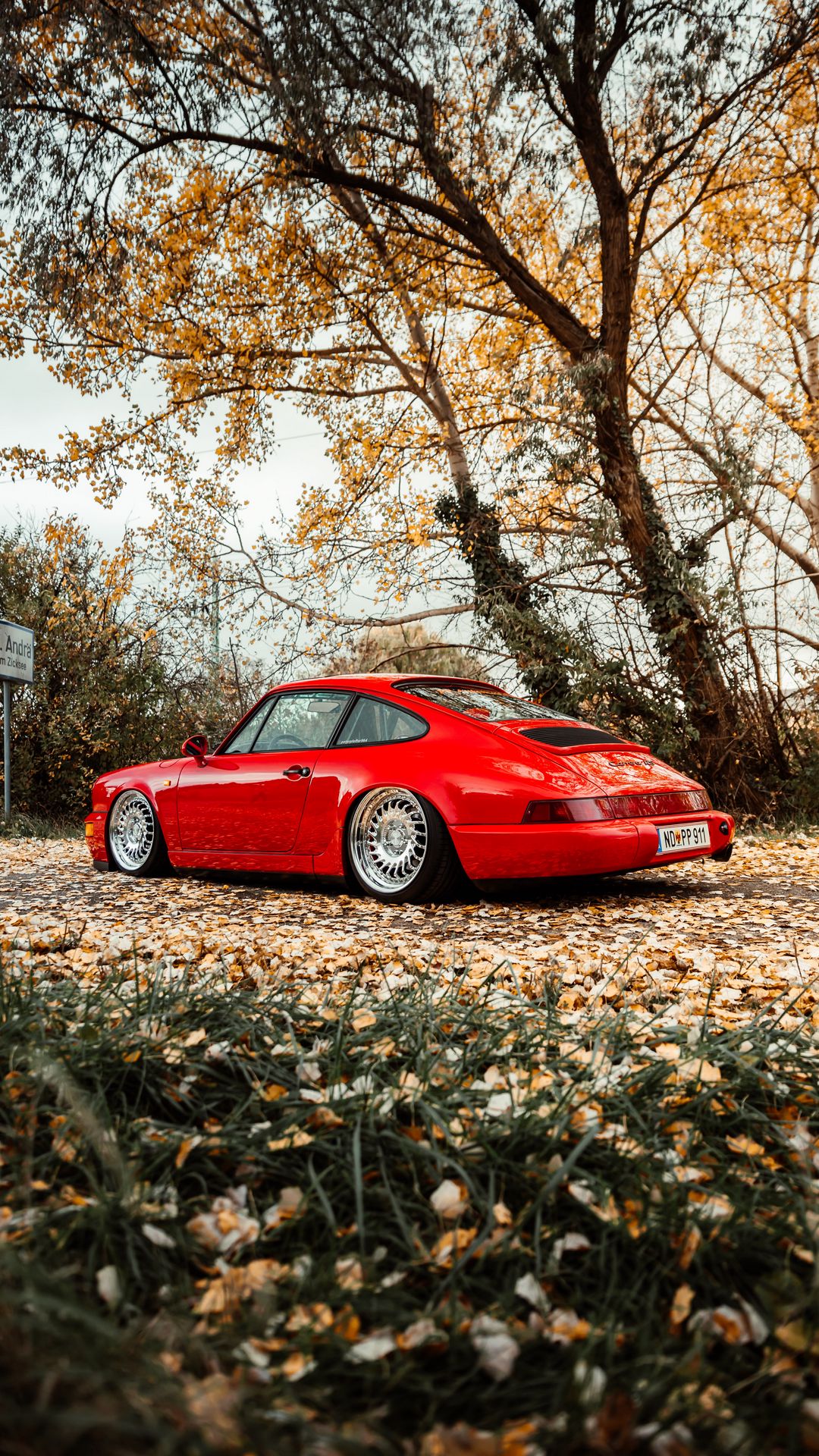 Скачать 1080x1920 porsche 911, porsche, автомобиль, спорткар, красный,  старый, вид сбоку обои, картинки samsung galaxy s4, s5, note, sony xperia  z, z1, z2, z3, htc one, lenovo vibe