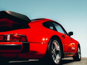 Превью обои porsche 911, porsche, автомобиль, красный, дорога, вид сзади