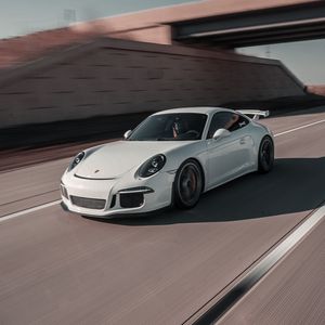 Превью обои porsche 911, porsche, автомобиль, белый, скорость, дорога