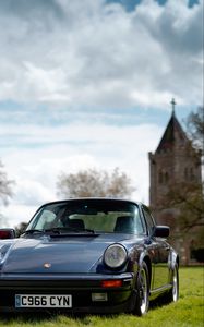 Превью обои porsche 911, porsche, автомобиль, трава