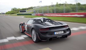 Превью обои porsche 918, порше, авто, дорога, скорость