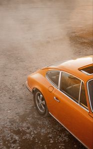 Превью обои porsche, автомобиль, ретро, вид сбоку, желтый